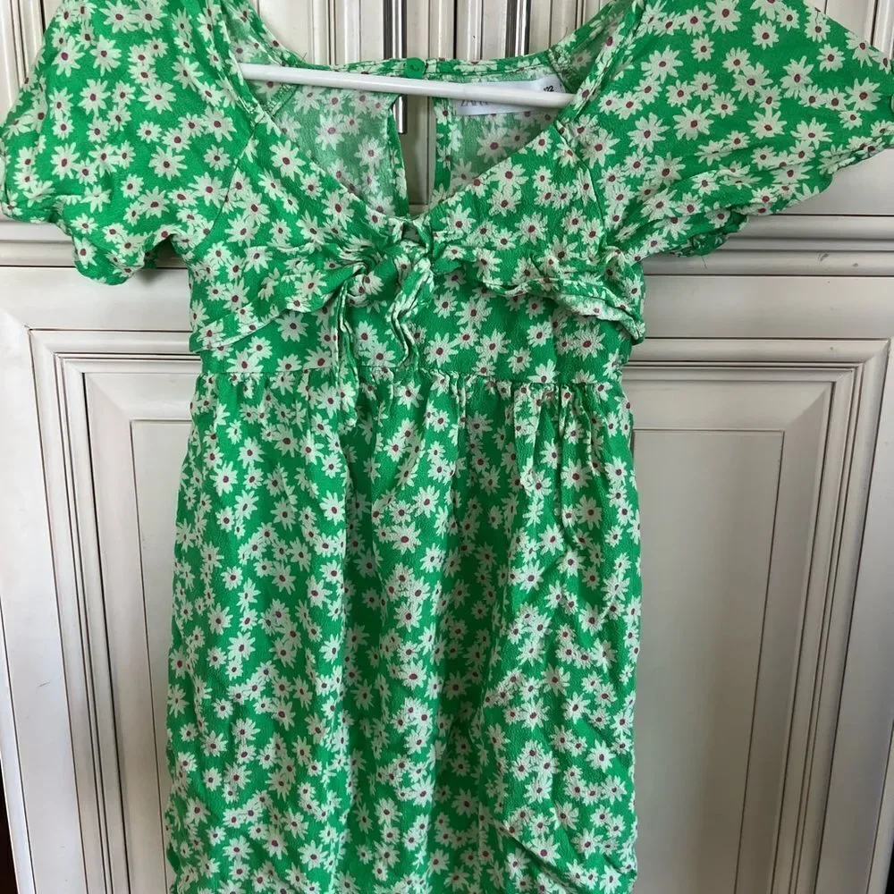 Zara Green Floral Dress Sz 7